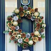 Pine Cone Wreath 